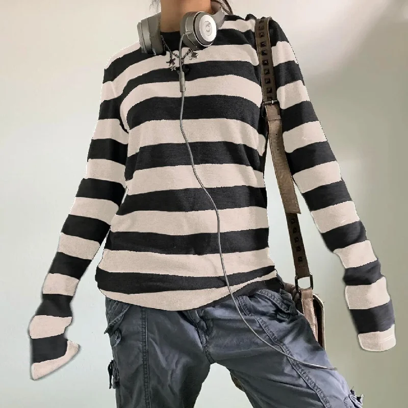 Grunge Striped Knit Round Neck Tee