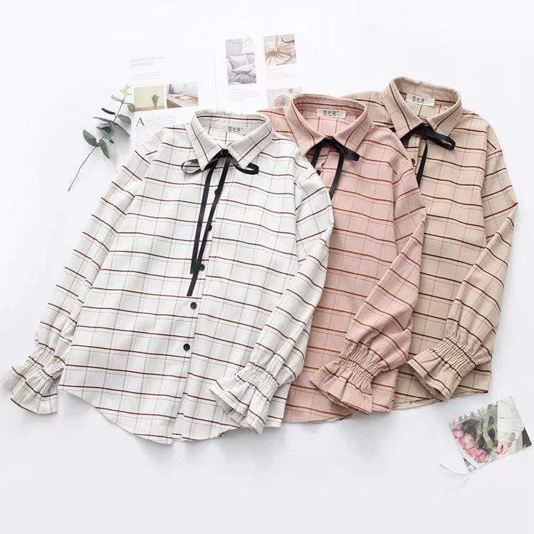 Women's Kawaii Contrast Color Flare Sleeved Plaid Shirts