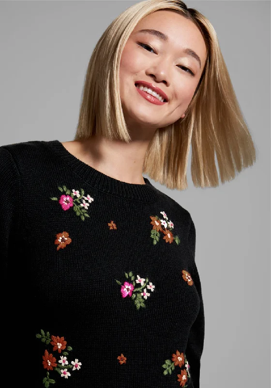 Beauty Garland Embroidered Sweater