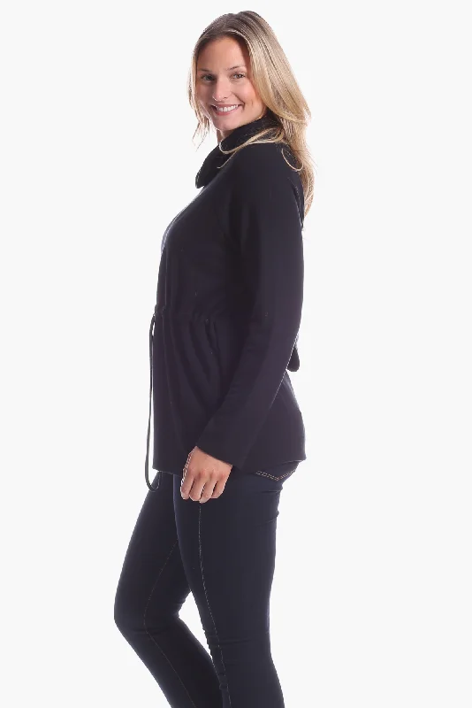 Carmen Pullover in Black