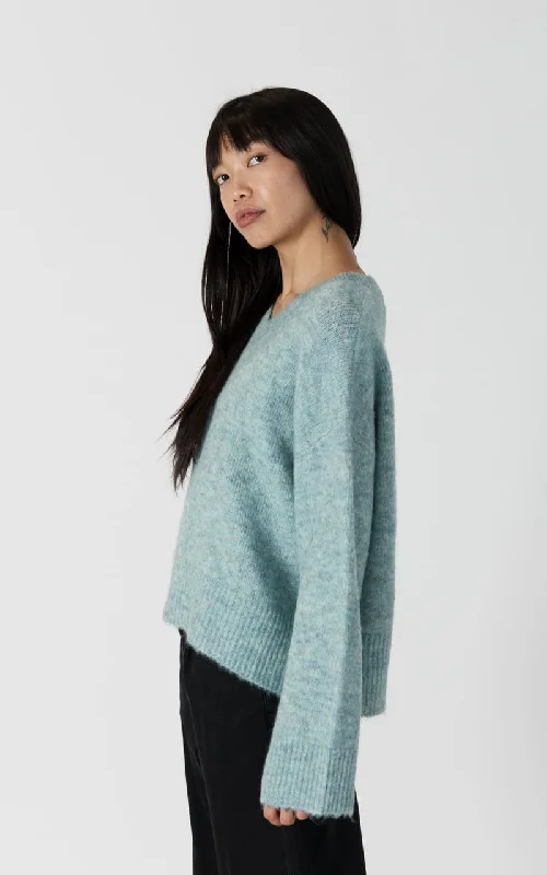 Lyla + Luxe- Cora Eco V-Neck Sweater