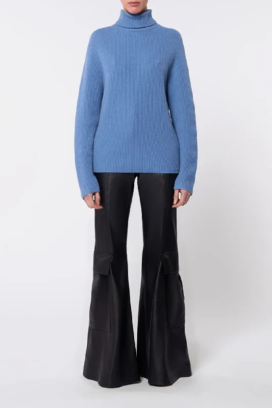 Wigman Knit Turtleneck Sweater in Light Blue Cashmere