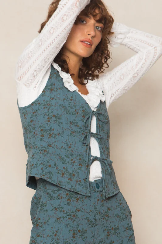 Birdie Vest in Blue Floral