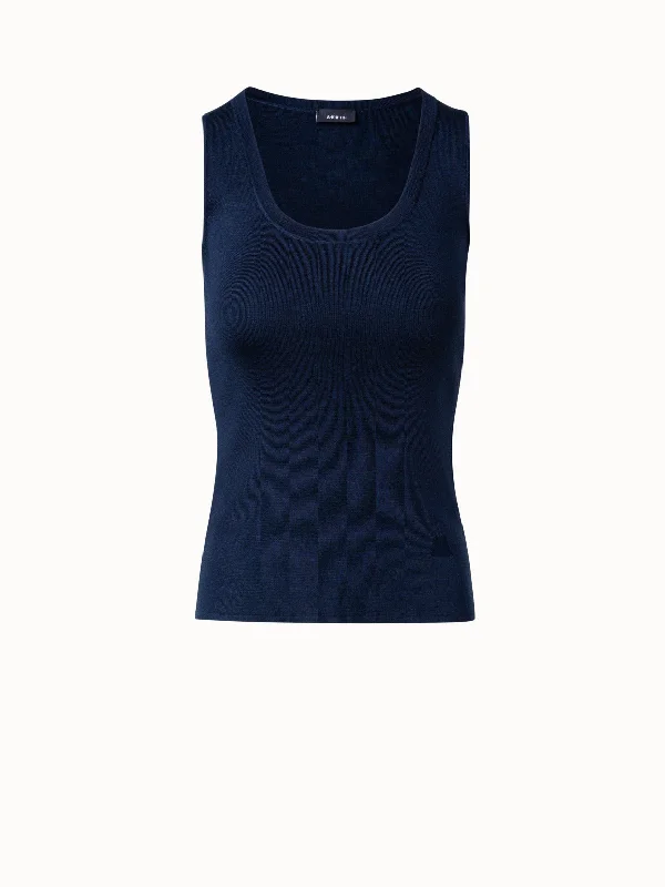 Knitted Silk Stretch Scoop Neck Top